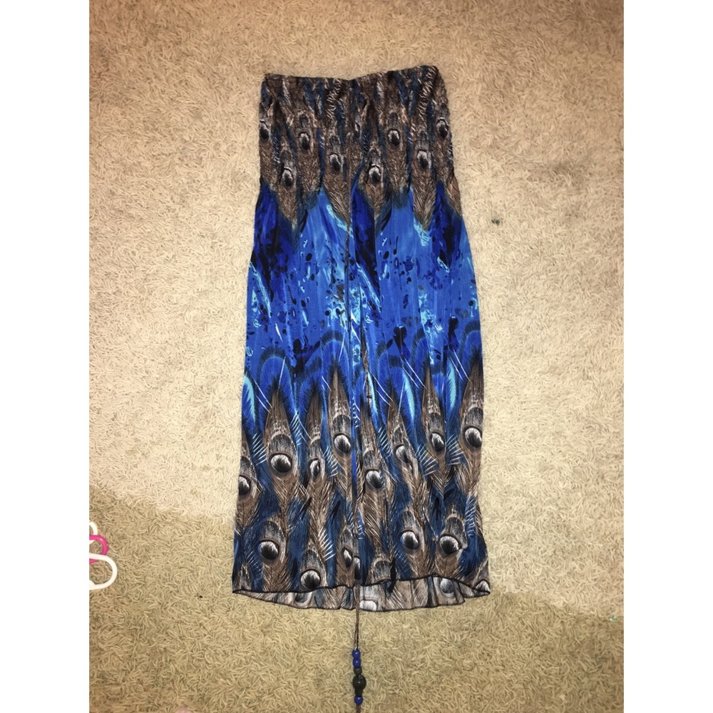 Peacock dress - Picture 2 of 3